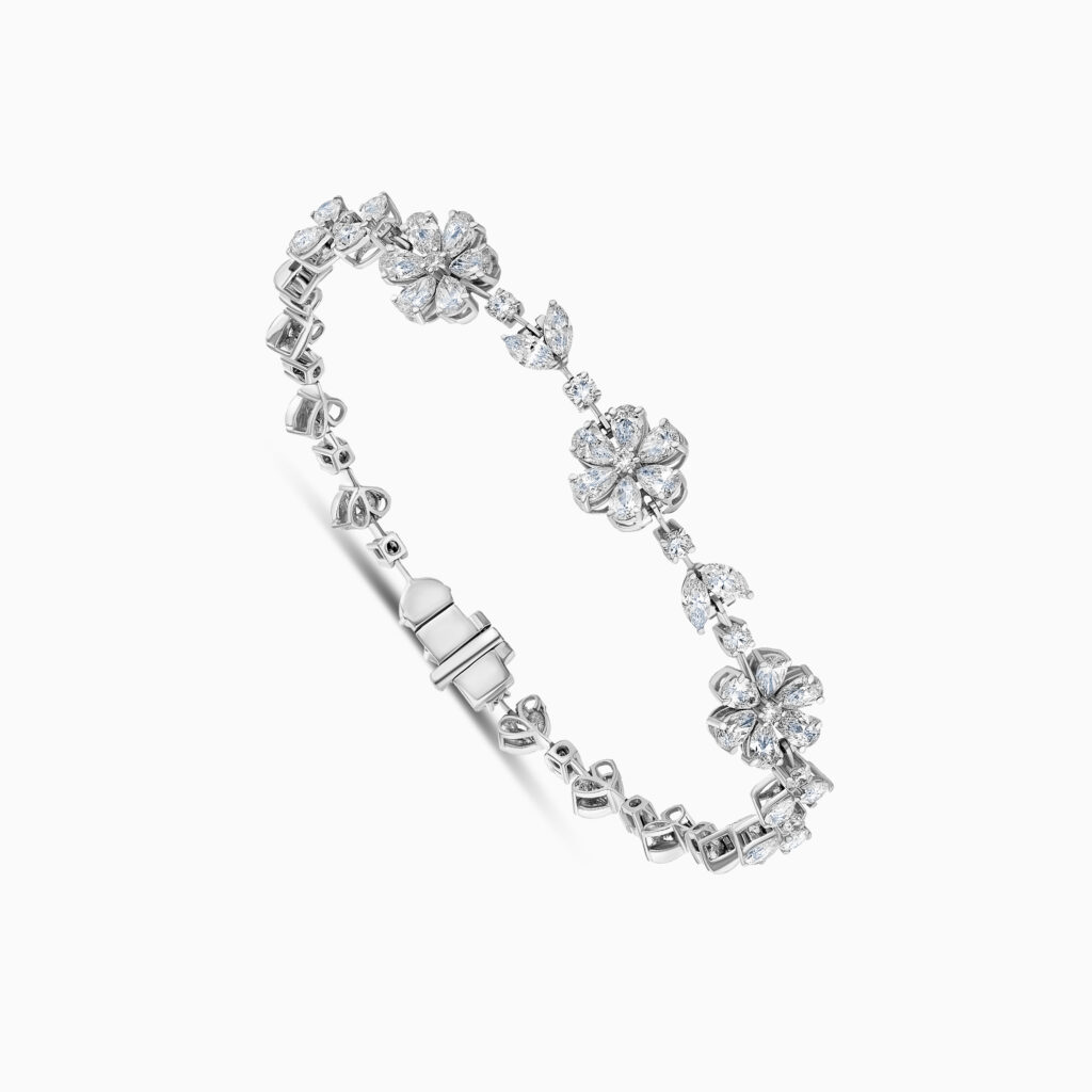 White gold tennis bracelet, 2.92 carat lab-grown diamonds