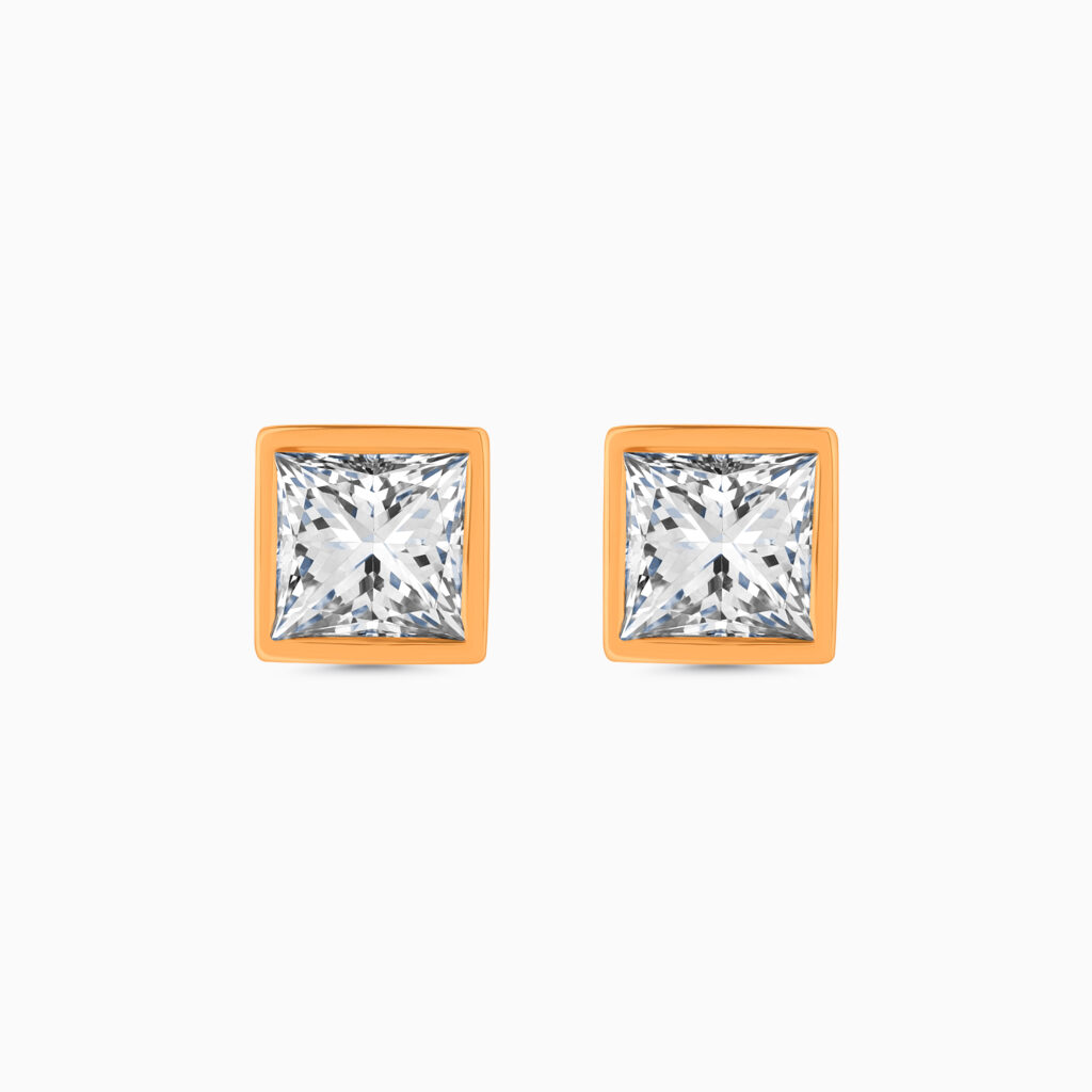 18K rose gold princess stud earrings in bezel setting