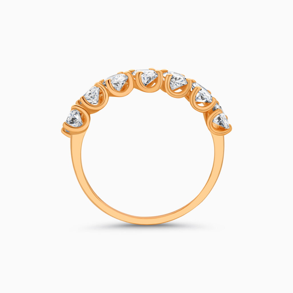 Rose gold diamond wedding band with oval stones