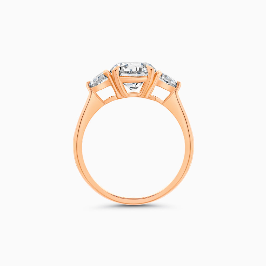 18K rose gold round brilliant trilogy diamond ring