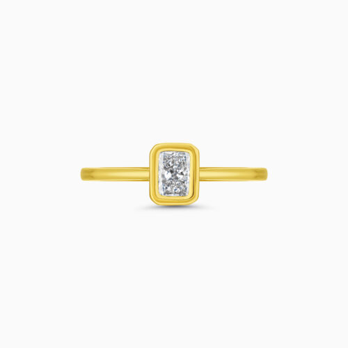 18K Radiant-Cut Diamond Ring