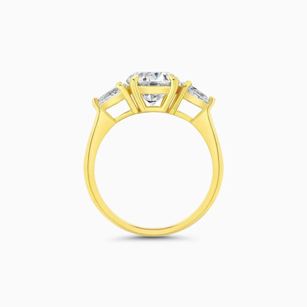18K yellow gold round diamond ring