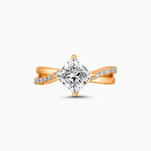 18K Ring With Princess Cut Lab Grown Diamonds